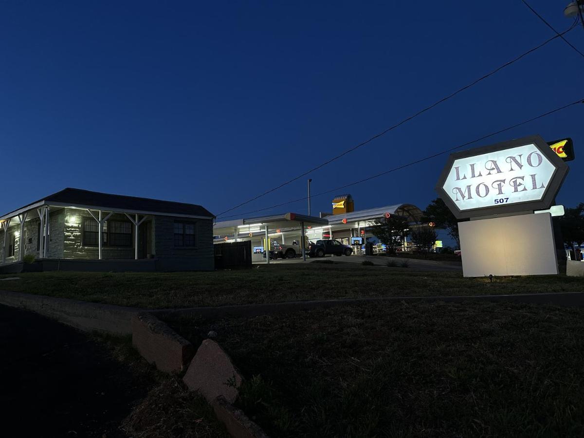 Llano Motel Exterior photo