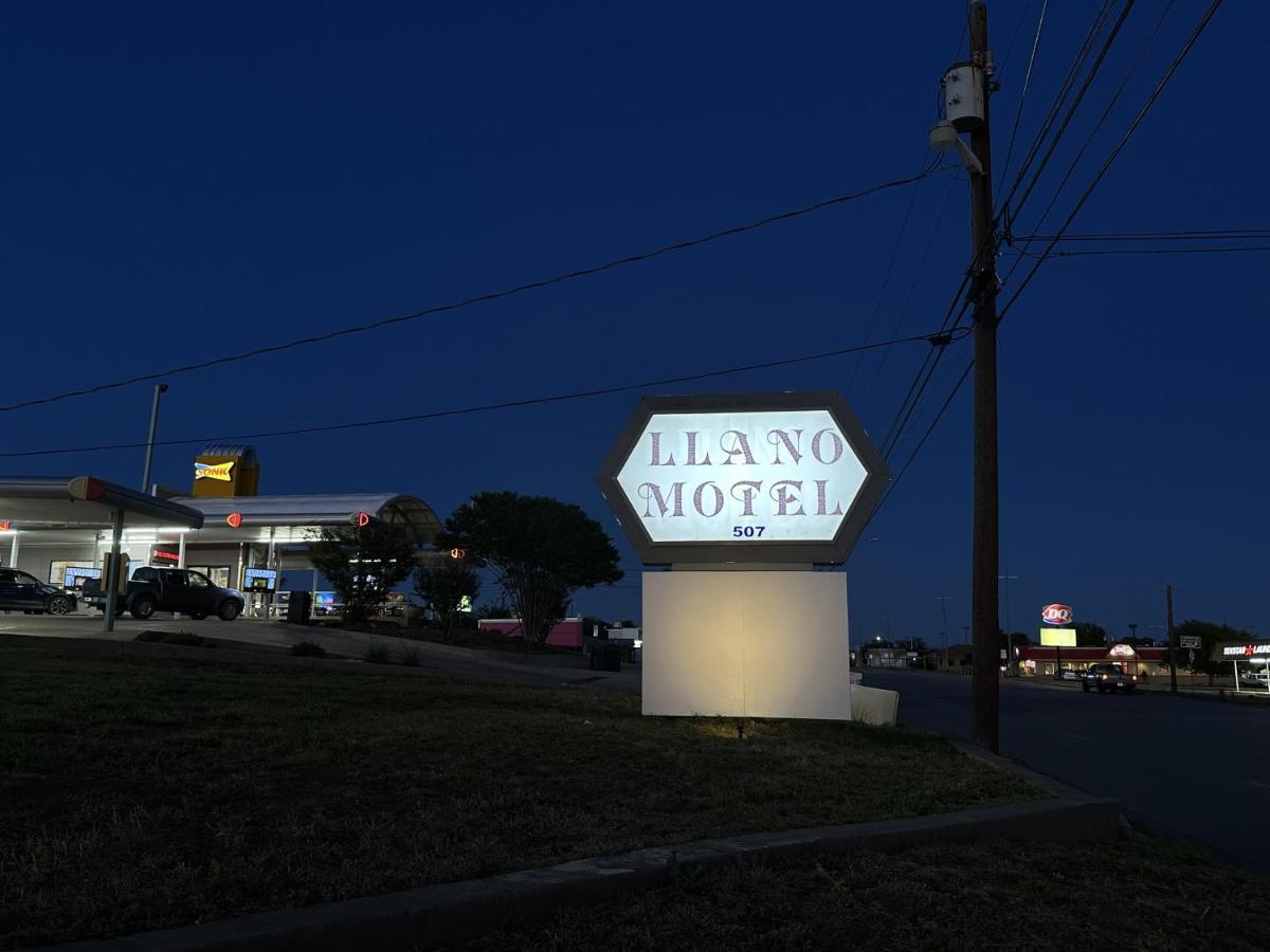 Llano Motel Exterior photo